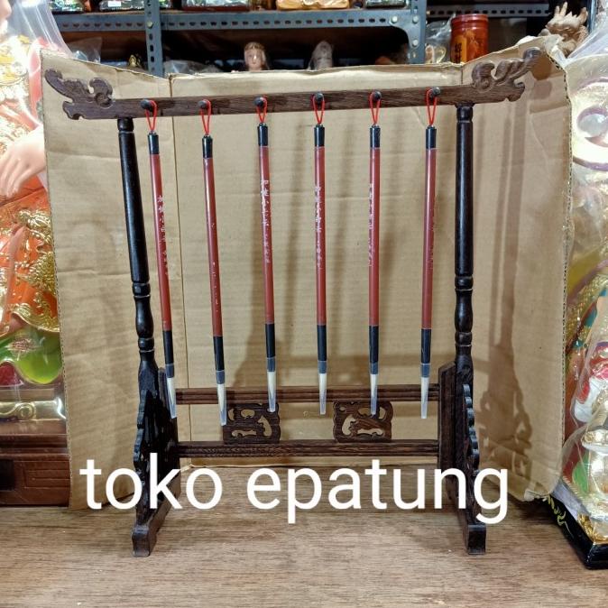 

tempat mopit / kuas - kayu - 34 cm (t)