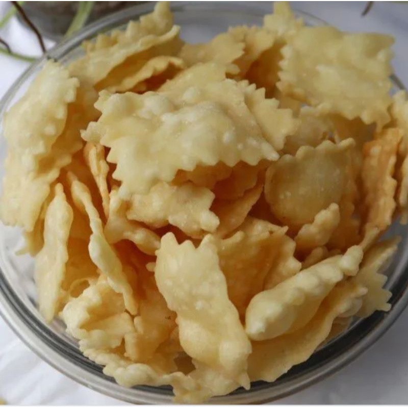 

keripik pangsit