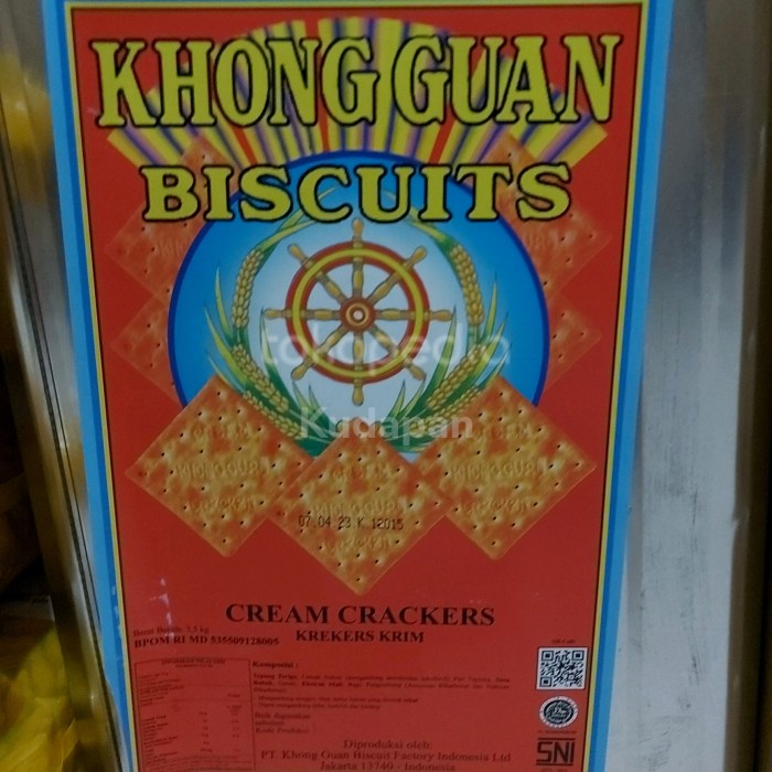 

Biskuit Khong Guan Cream Craers Gabin Tipis 1 Kaleng Isi 3.5 Kg