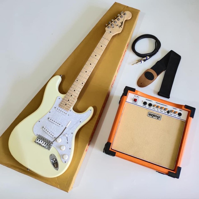 Best Seller Paket Gitar Fender Stratocaster Cream Amply Jack Dan Strap Murah