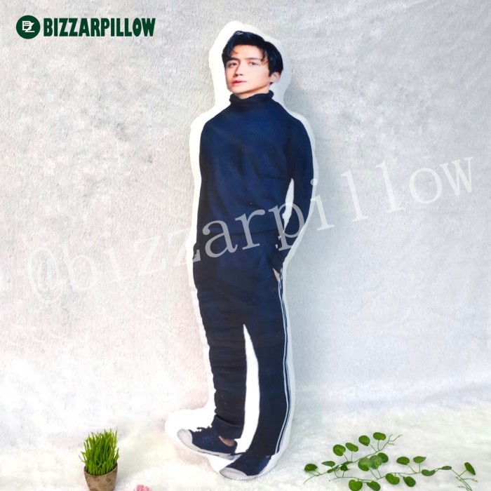 Bantal Karakter Custom Foto / Kpop / BTS / NCT / Anime Jumbo