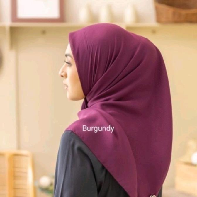 Ultrafine Paris Heaven Lights Scarf