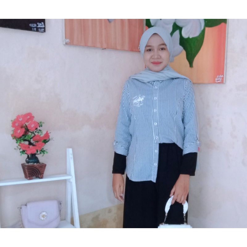 BAJU ATASAN WANITA | KEMEJA WANITA | KEMEJA MOTIF GARIS | BRANDED | KEMEJA MURAH