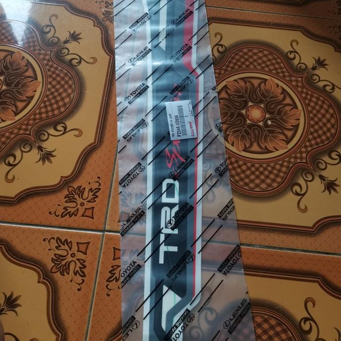 sticker yaris TRD SPORTIVO 2015.