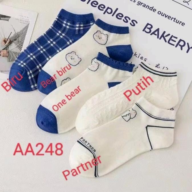 Kaos Kaki Wanita Motif Biru Kotak Fashion Korea Women Sock