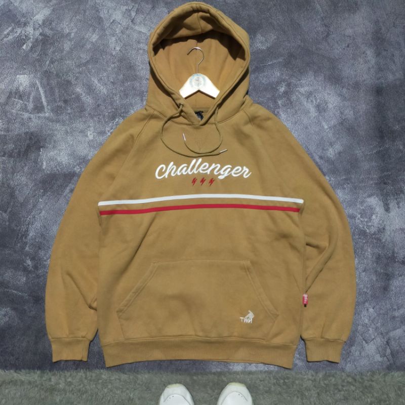Hoodie Challenger The Worth Now