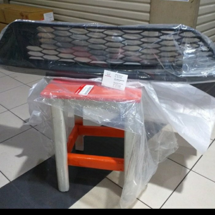 Grill Jaring-jaring bumper depan Honda Jazz RS 2014-2016 ORIGINAL