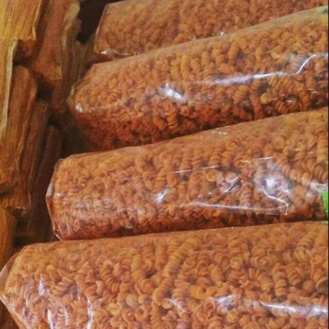 

Makaroni Spiral Pedas 1Kg