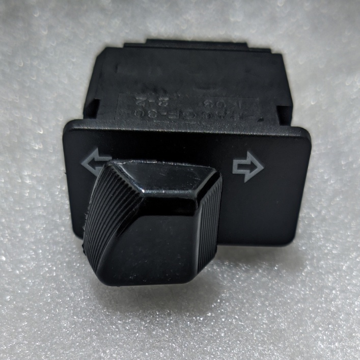 RAJAWALI MOTOR - Tombol Saklar Lampu Sen Honda Vario 150 ESP WIN