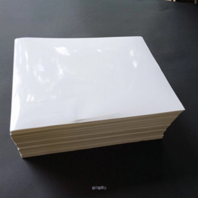 Kertas Stiker Mirror Coated Kilap Camel A3+ (32 x 48) isi 100 lembar