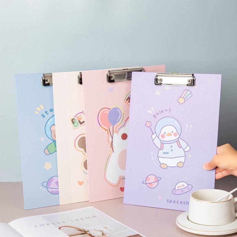 

TDDFW CLIPBOARD KARAKTER A4 -PAPAN JALAN/UJIAN +BUBLE WRAP Ready Stock Д ■