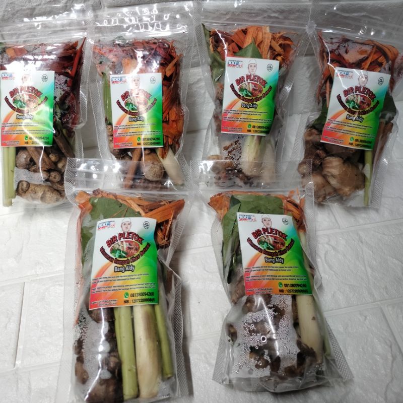 

Paket 10 Bahan Bir Pletok Betawi Bang Aldy 16 Rempah 2 Liter Air