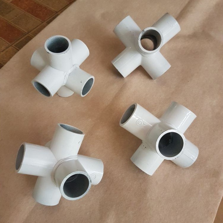 Ready IYi sambungan konektor fitting tee elbow pipa pvc 6 way arah side ukuran 1/2 , 3/4 , 5/8 & 1" 