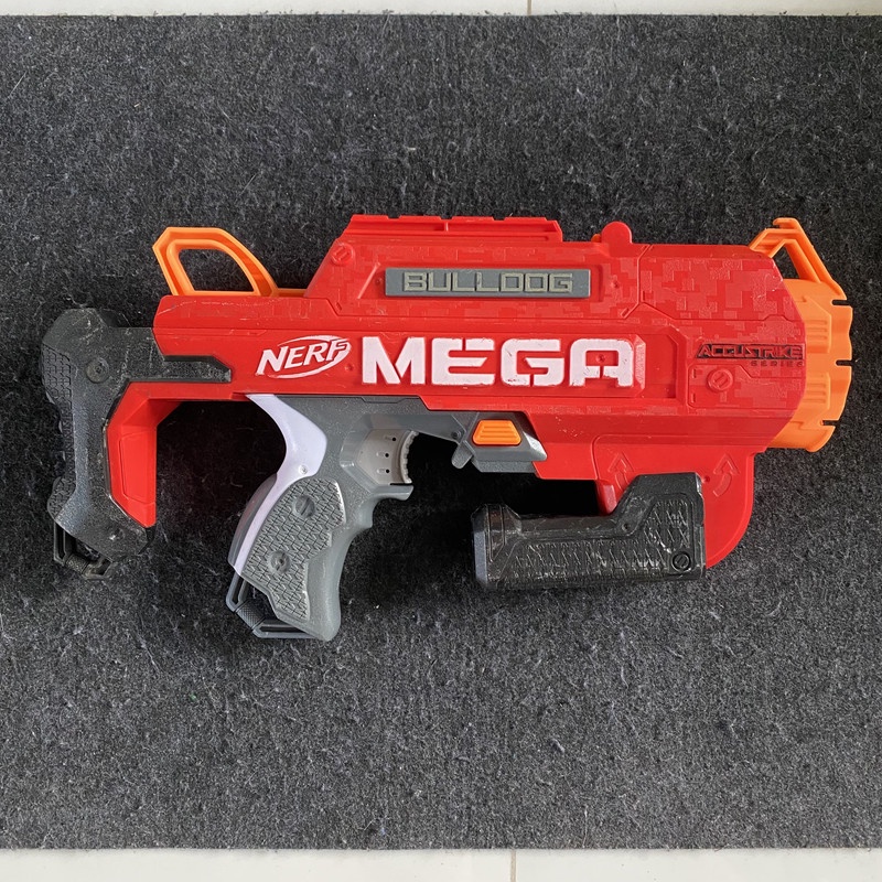 Nerf Mega Bulldog mainan tembakan bekas preloved