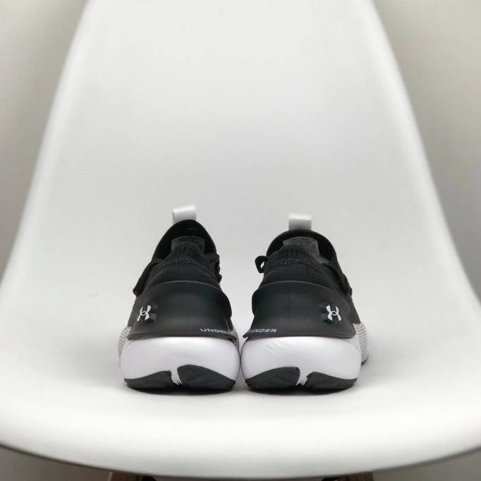 Jual Sepatu Ua Hovr Phantom 3 Black White "Sneakers Pria Terbaru" Molleandro