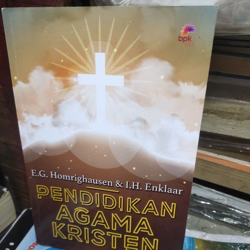 PENDIDIKAN AGAMA KRISTEN BPK GUNUNG MULIA