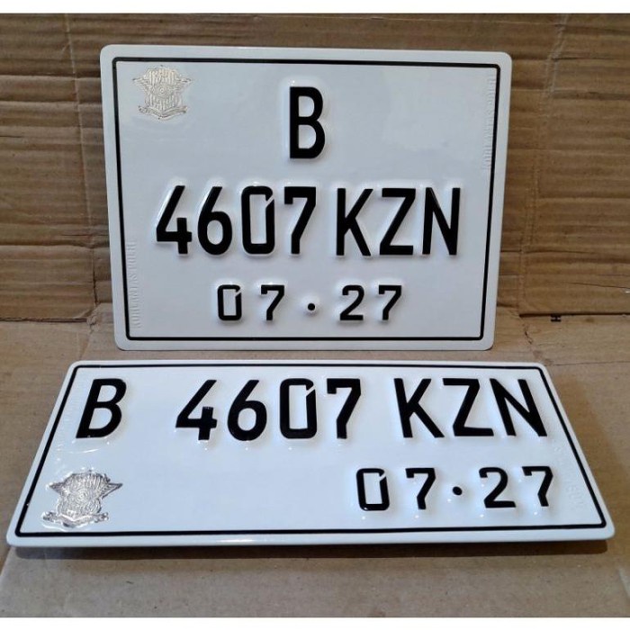Terlaris Plat Nomor Plat Putih Vespa Matic Sprint 150 / S125 / Primavera / Gts,