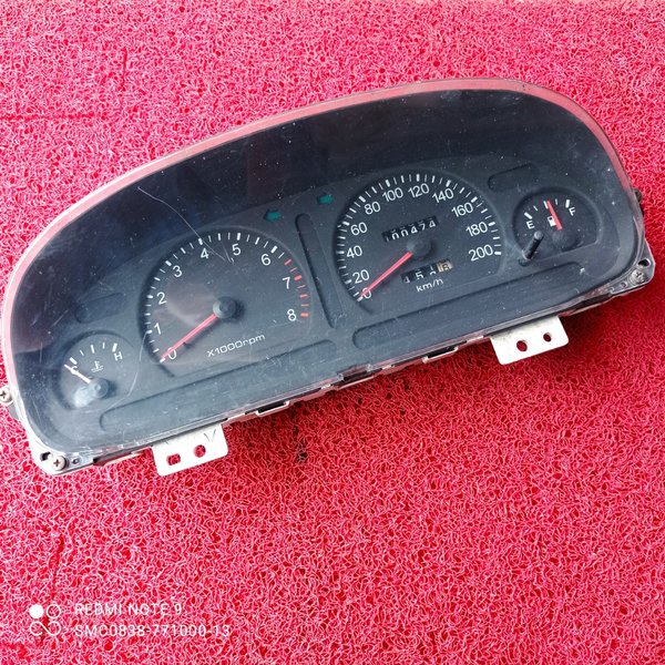 Speedometer Kia Carnival Bensin Matic