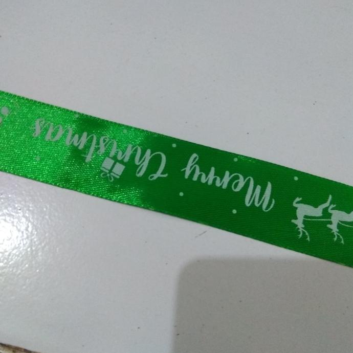 

{{{{}}] pita satin natal , hiasan kado dan pernak pernik 2.5 cmx 5 yard