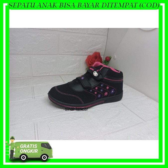Sneakers Sekolah  Hitam Spatu Sekolah Warna Putih Sepatu Anak Laki Laki Import Original Premium Snea