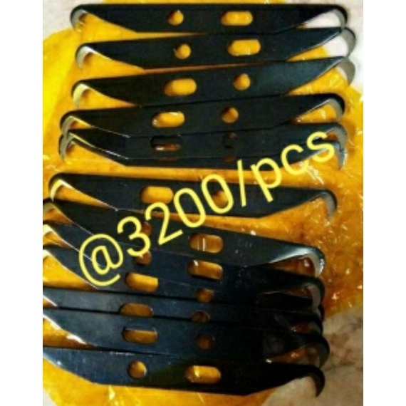 HARGA BERSAHABAT. mata dua pisau kait hunglong 100 % original