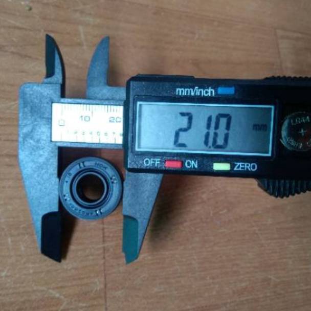 Dijual Murah JYK Oil Seal shockbreaker belakang HONDA Vario Beat ADV ORI Original sil shok skok sok 