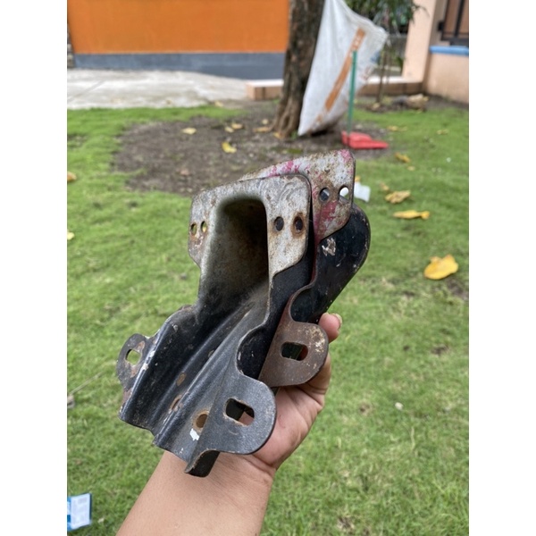 DUDUKAN LAMPU BELAKANG V80 ORIGINAL CB