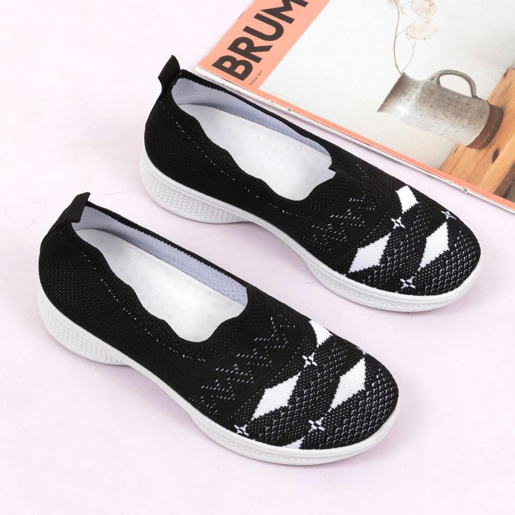 Permata Sepatu Slip On Flyknit QP-0713  Shoes Wanita Import  Fliknit Shoes