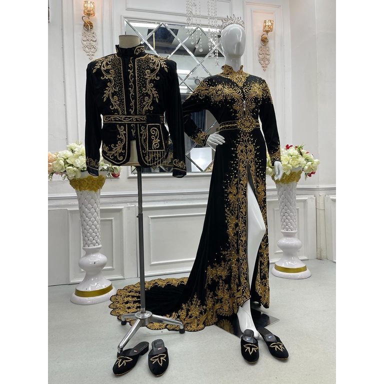 Sepasang kebaya pengantin bludru  jawa | Kebaya pengantin bludru hitam