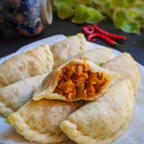 

TERMURAH Cireng isi (mentah) 15 pcs