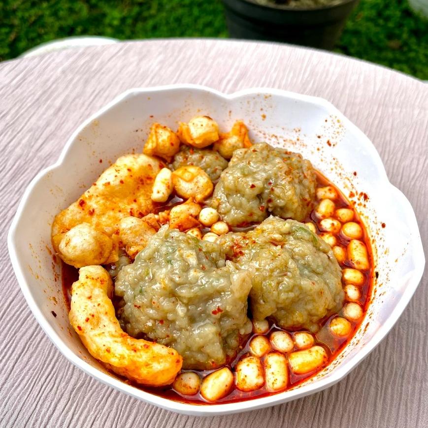 

Terlaku... Bocirat Kriwil Jumbo Tulang Rangu Termantap / Bakso Baso Aci Boci Baci