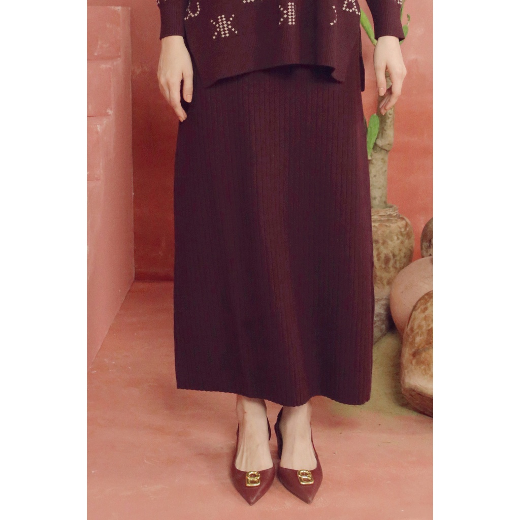 Benang Jarum Khanum Knit Skirt - Maroon