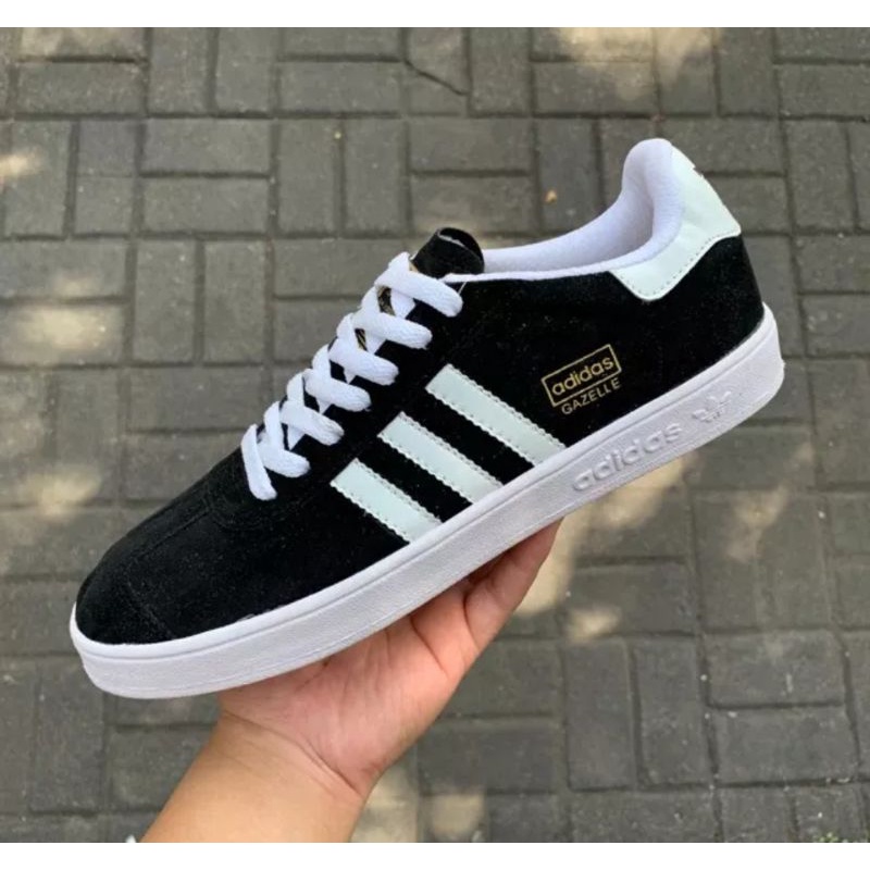 TERMURAH COD SNEAKERS PRIA WANITA DEWASA AD1D4S GAZELLE MODEL BARU 2023/SEPATU SEKOLAH PRIA WANITA HITAM POLOS/SEPATU SNEAKERS TERBARU FULL BLACK/SEPATU WANITA MODEL BARU FULL HITAM/SEPATU SEKOLAH FULL HITAM/SEPATU CASUAL TERBARU/SEPATU FORMAL TERLARIS