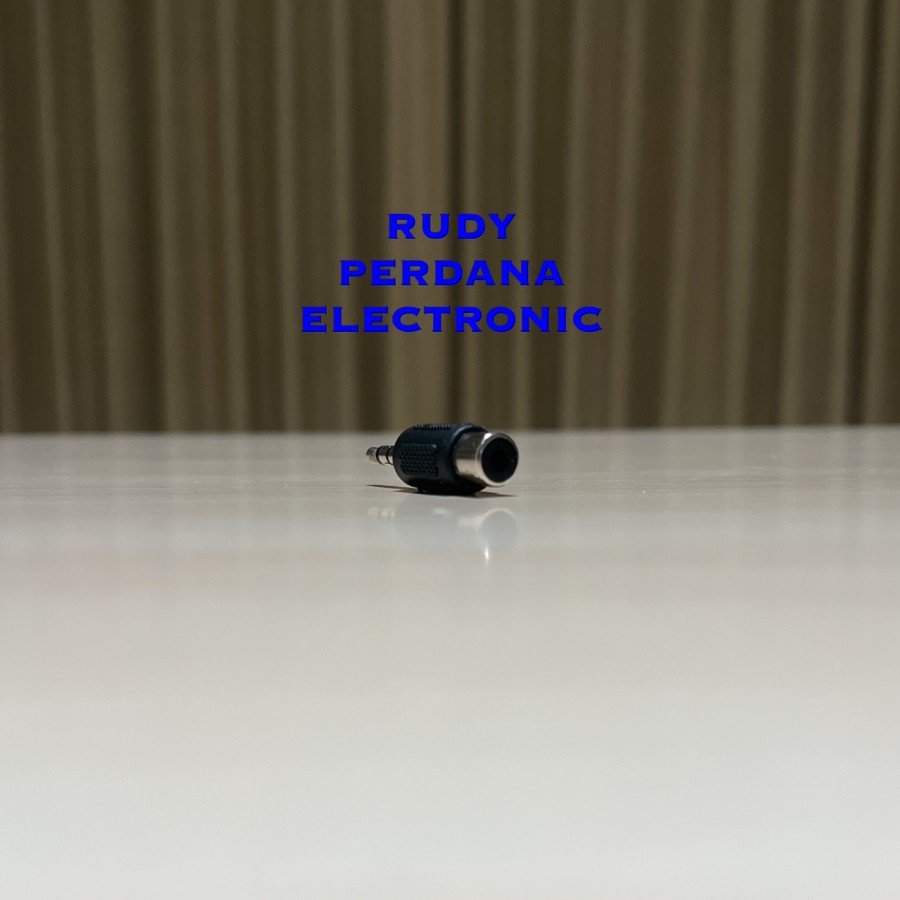 SAMBUNGAN I SOCKET SOCKET RCA TO JACK MINI 3.5 MM AUX STEREO PLASTIK