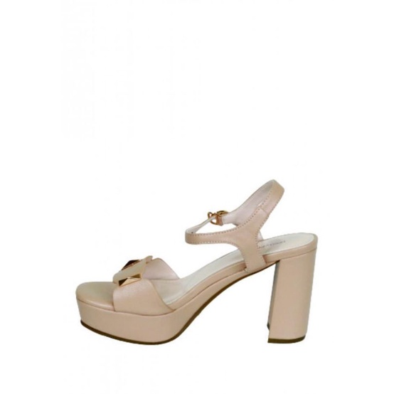 Heidi Heels Nude
