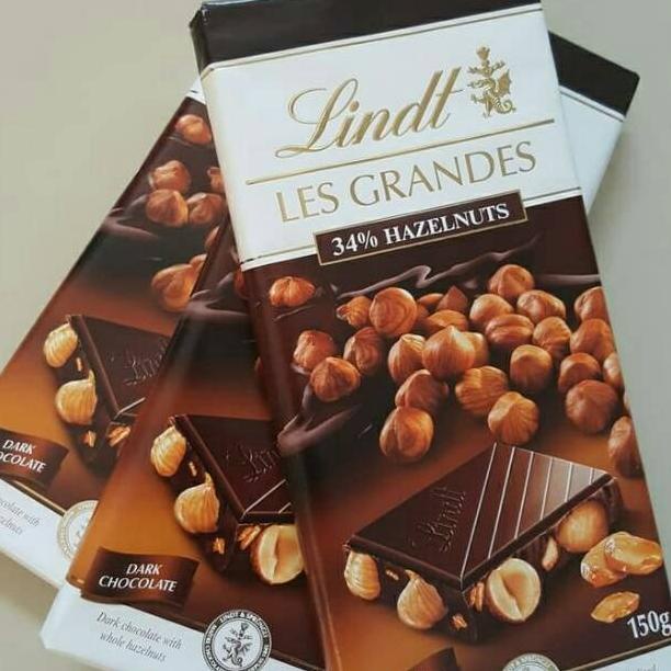 

Lindt Les Grandes Chocolate Dark 34%Hazelnut Coklat Bar Olshoppanda_