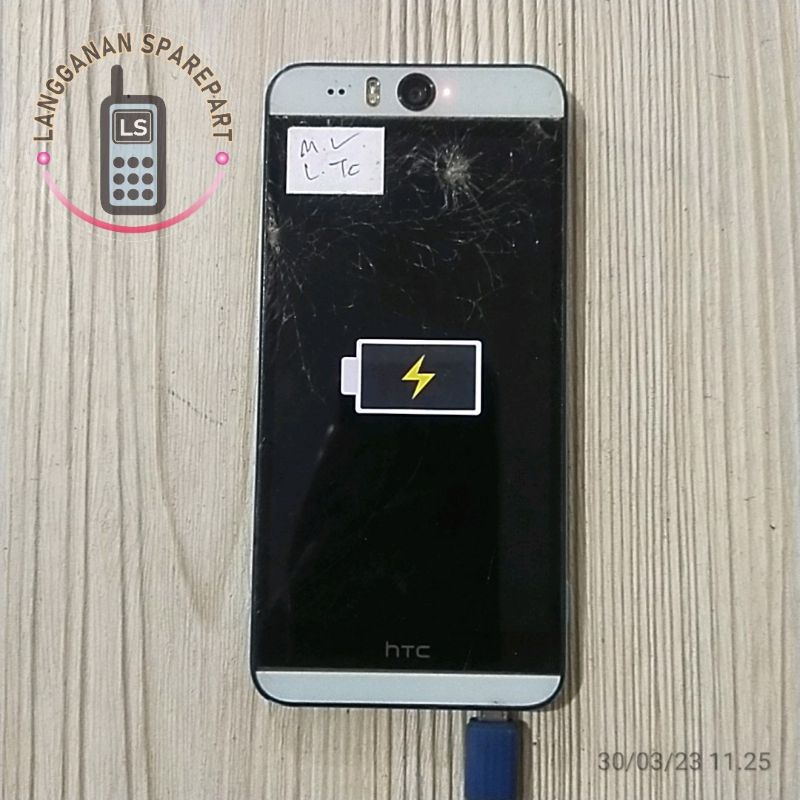 Mesin HTC Desire Eye M910x normal unit