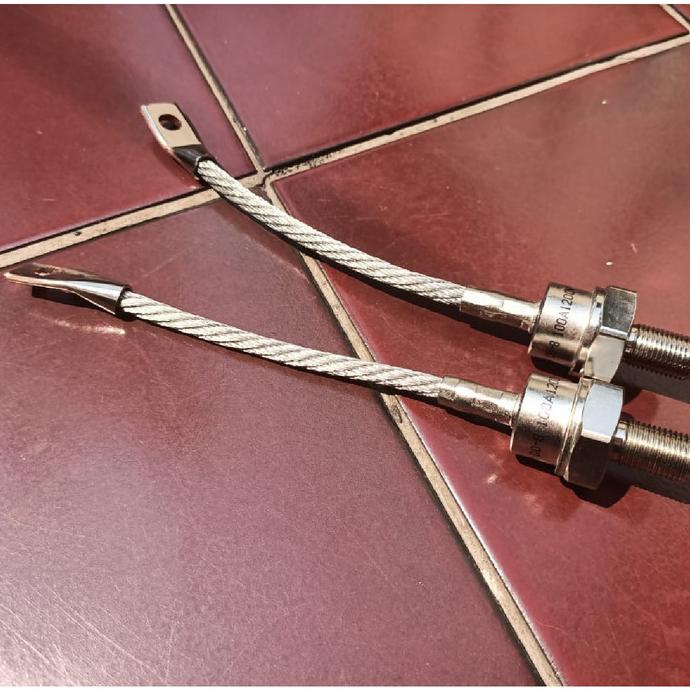 Dioda Baut 100A 1200V 100U120 100UR120 Stud Set Pasangan rajaav77 Ayo Beli