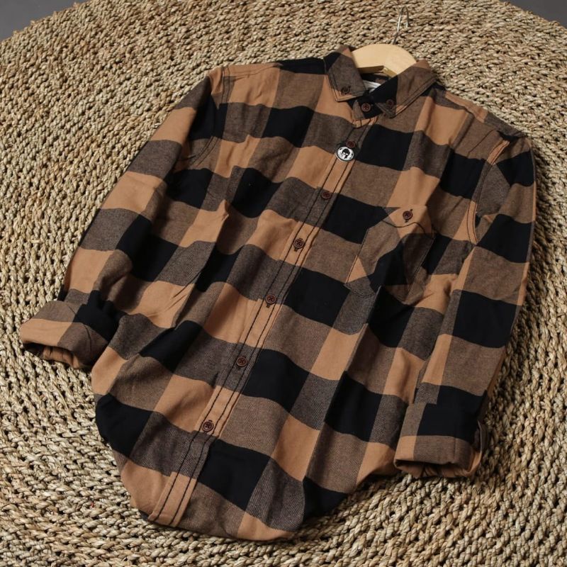 Kemeja flanel Eighty eight/kemeja kasual/flanel distro/kemeja outfit/flanel shirt/kemeja lengan panj
