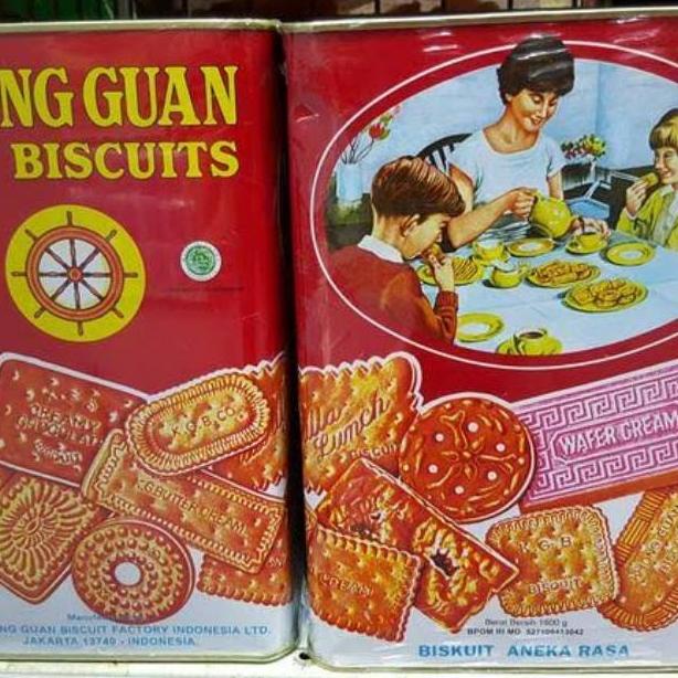 

KUE KALENG BISKUIT KHONG GUAN KALENG KOTAK/KUE LEBARAN/1600GR EL09I09A82L