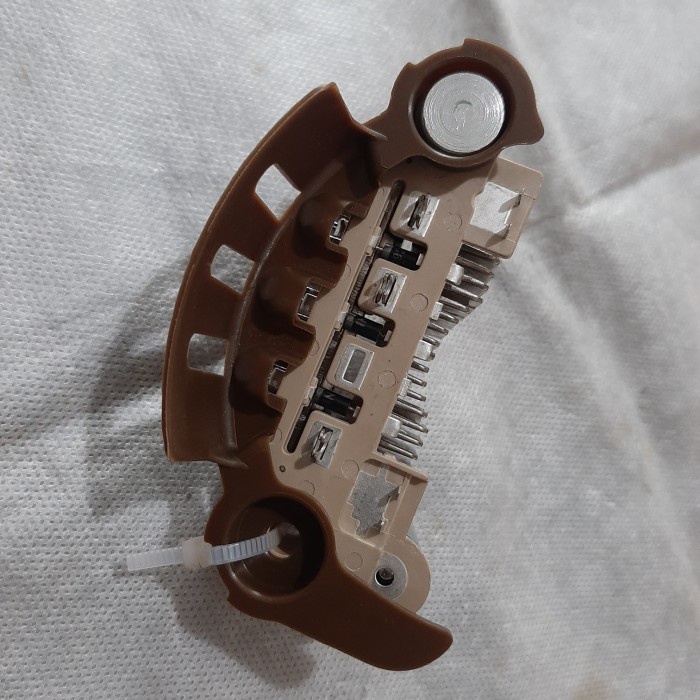 Rectifier Alternator / Silikon / Dioda Dinamo Ampere Nissan Terrano