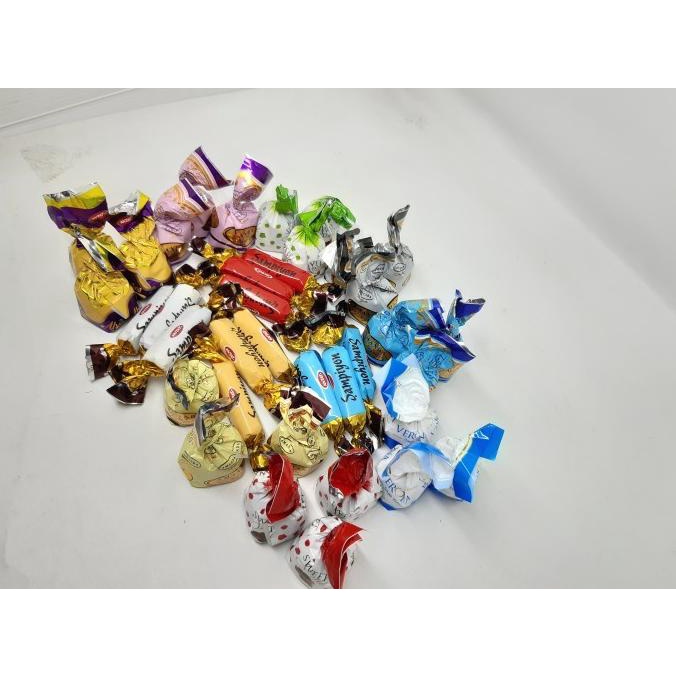 

COKLAT ARAB SALE TERBARU!!! COKLAT TURKI MIX 1 KG / COKLAT ARAB / COKLAT ORIGINAL EL09I09A82L