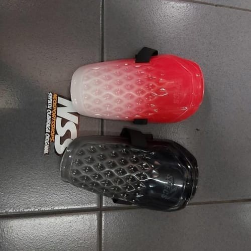 Terlaris Shinguard Specs Aeroframe Original Deker Kaki Bola Futsal