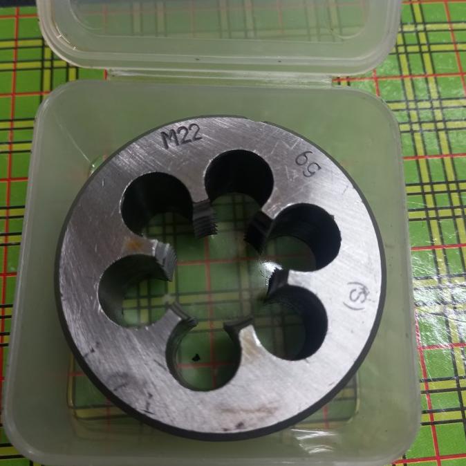 Round Die Bolt M22 / Mata Senai Baut M22