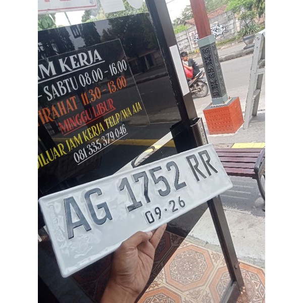 plat nomor mobil font terbaru plat nomer putih