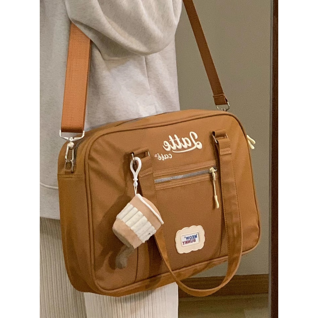 Sera American retro tas bahu baru mahasiswa kelas komuter tas Messenger penggunaan ganda kasual nilon tote tas wanita