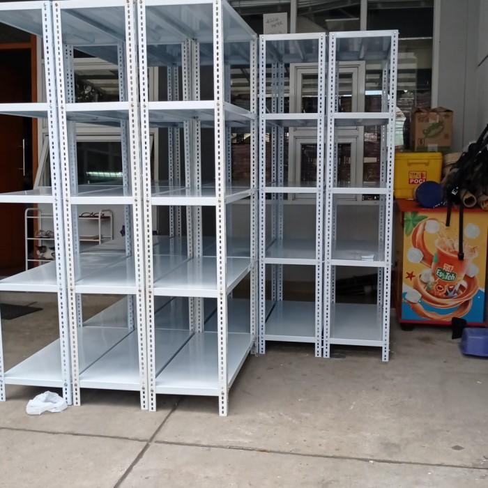 Terlaris Rak Gudang Besi Susun 5 Putih Plus Tiang Putih 200X100X40 Cm
