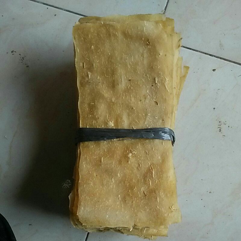 

Opak singkong satu ikat 1kg