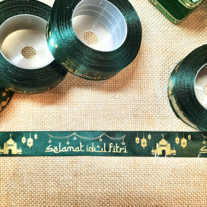 

Pita Satin Idul Fitri Warna Hijau Botol Ukr 2,5 Cm - Panjang 18 Meter 016