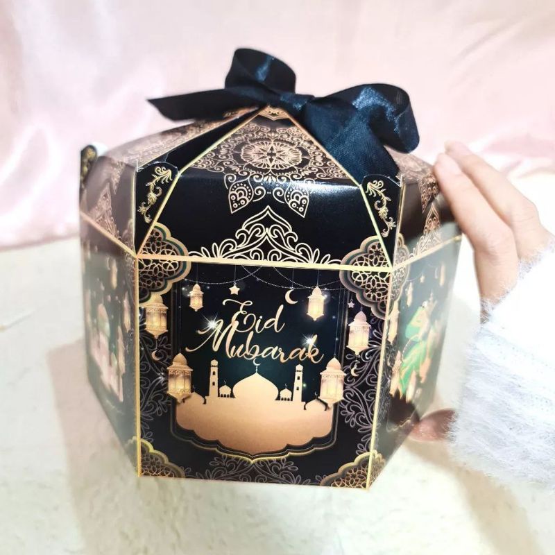 

Box idul fitri | Kotak Idul Fitri | Box Lebaran | Kotak Kue | Kotak Tenteng | Idul Fitri | Kotak Kado| Paper Box | Kotak Hamper | Eid Mubarak